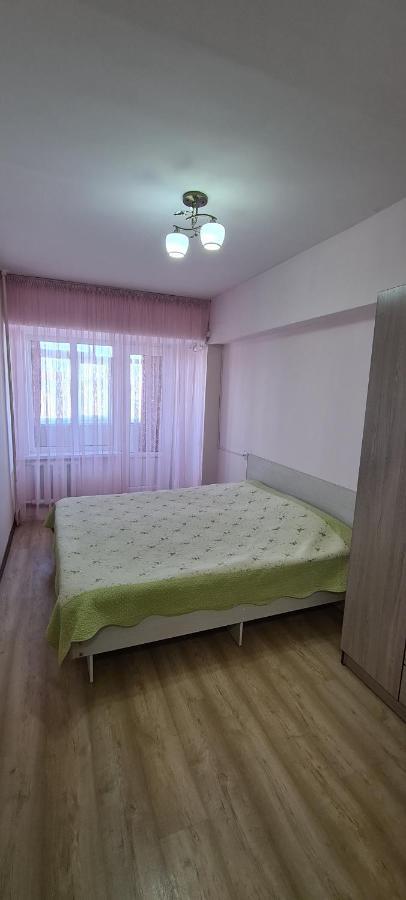 Flat In Central Bishkek公寓 外观 照片